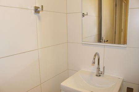 Apartamento para alugar com 39m², 2 quartos e sem vagaBanheiro social