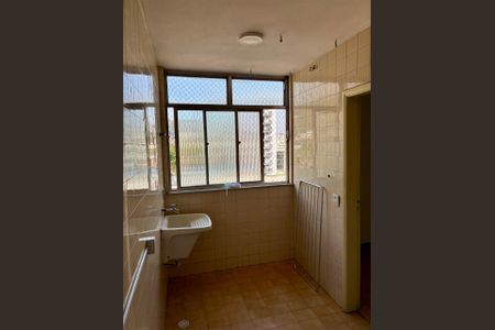 Apartamento para alugar com 68m², 3 quartos e 1 vagaÁrea de Serviço