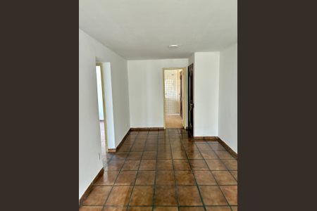Apartamento para alugar com 68m², 3 quartos e 1 vagaSala