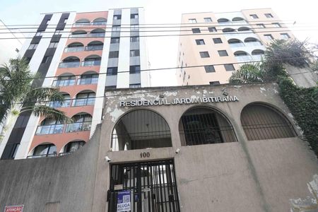 Apartamento para alugar com 50m², 2 quartos e 1 vagaFachada