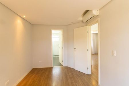 Casa para alugar com 157m², 3 quartos e 2 vagas Casa para alugar com 157m², 3 quartos e 2 vagasSuíte