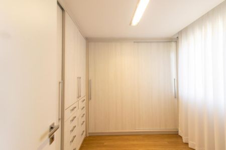 Casa para alugar com 157m², 3 quartos e 2 vagas Casa para alugar com 157m², 3 quartos e 2 vagasSuíte