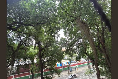 Apartamento à venda com 110m², 4 quartos e 1 vaga Apartamento à venda com 110m², 4 quartos e 1 vagaVista