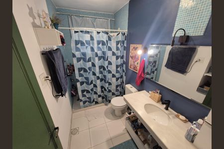 Apartamento à venda com 110m², 4 quartos e 1 vaga Apartamento à venda com 110m², 4 quartos e 1 vagaBanheiro