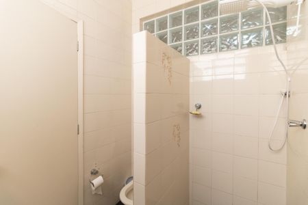 Casa à venda com 340m², 5 quartos e 1 vagaBanheiro da Suíte 4