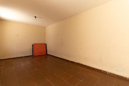 Casa à venda com 340m², 5 quartos e 1 vagaSalão 