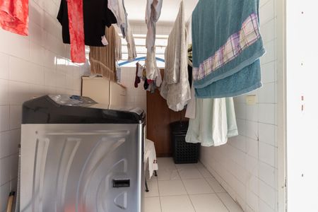 Casa à venda com 340m², 5 quartos e 1 vagaLavanderia