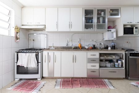 Casa à venda com 340m², 5 quartos e 1 vagaCozinha 