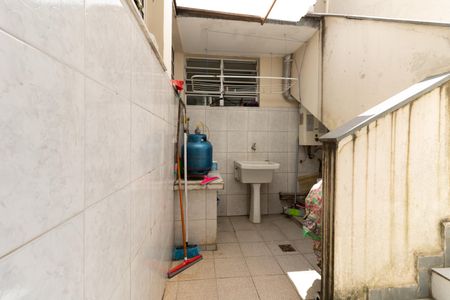 Casa à venda com 340m², 5 quartos e 1 vagaÁrea de Serviço 