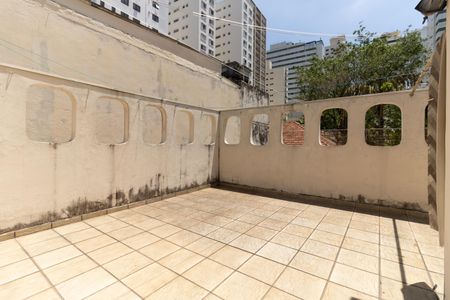 Casa à venda com 340m², 5 quartos e 1 vagaÁrea da Lavanderia