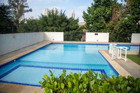 Apartamento para alugar com 69m², 3 quartos e 1 vaga Apartamento para alugar com 69m², 3 quartos e 1 vagaPiscina