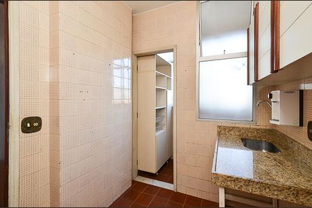 Apartamento para alugar com 40m², 1 quarto e 1 vaga Apartamento para alugar com 40m², 1 quarto e 1 vagaCozinha