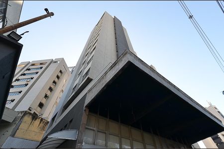Apartamento para alugar com 40m², 1 quarto e 1 vaga Apartamento para alugar com 40m², 1 quarto e 1 vagaFachada