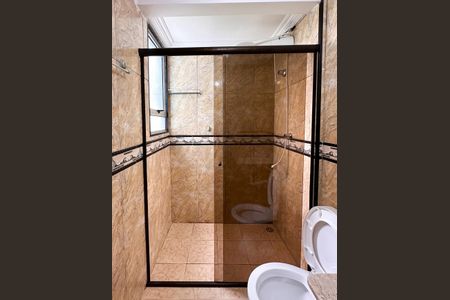 Apartamento à venda com 67m², 3 quartos e 1 vaga Apartamento à venda com 67m², 3 quartos e 1 vagaBanheiro Social