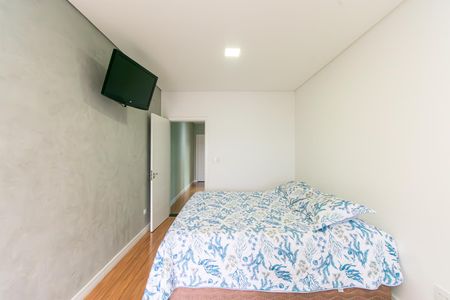 Casa à venda com 210m², 3 quartos e 2 vagas Casa à venda com 210m², 3 quartos e 2 vagasSuíte