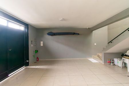 Casa à venda com 210m², 3 quartos e 2 vagas Casa à venda com 210m², 3 quartos e 2 vagasGaragem