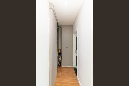 Casa à venda com 210m², 3 quartos e 2 vagas Casa à venda com 210m², 3 quartos e 2 vagasSuíte