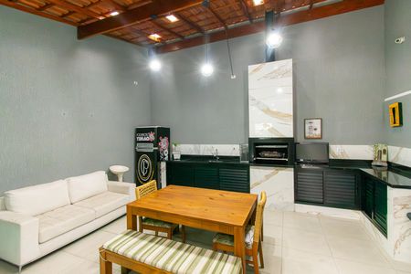 Casa à venda com 210m², 3 quartos e 2 vagas Casa à venda com 210m², 3 quartos e 2 vagasÁrea gourmet