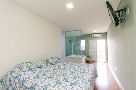 Casa à venda com 210m², 3 quartos e 2 vagas Casa à venda com 210m², 3 quartos e 2 vagasSuíte