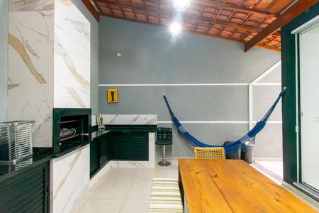 Casa à venda com 210m², 3 quartos e 2 vagas Casa à venda com 210m², 3 quartos e 2 vagasÁrea gourmet