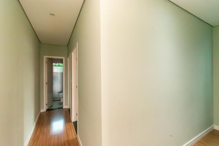 Casa à venda com 210m², 3 quartos e 2 vagas Casa à venda com 210m², 3 quartos e 2 vagasHall