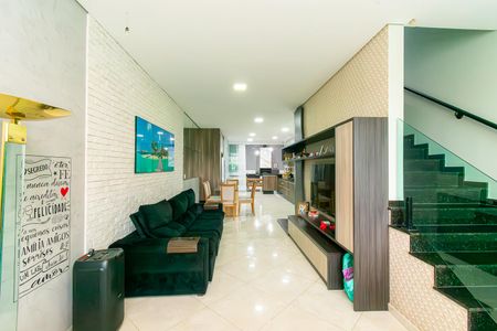 Sala de casa à venda com 3 quartos, 210m² em Vila Ema, São Paulo
