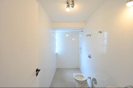 Apartamento à venda com 79m², 2 quartos e 1 vagaBanheiro Social