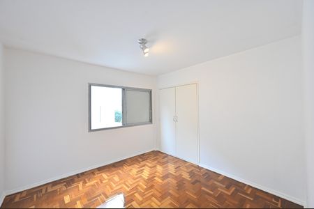 Apartamento à venda com 79m², 2 quartos e 1 vagaQuarto 2
