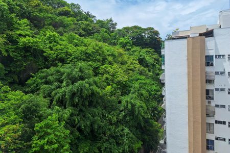 Apartamento à venda com 185m², 3 quartos e 2 vagas Apartamento à venda com 185m², 3 quartos e 2 vagasQuarto 2