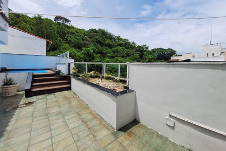 Apartamento à venda com 185m², 3 quartos e 2 vagas Apartamento à venda com 185m², 3 quartos e 2 vagasCobertura