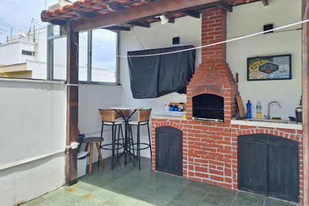 Apartamento à venda com 185m², 3 quartos e 2 vagas Apartamento à venda com 185m², 3 quartos e 2 vagasCobertura