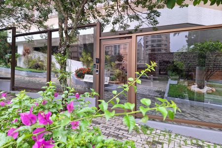 Apartamento à venda com 185m², 3 quartos e 2 vagas Apartamento à venda com 185m², 3 quartos e 2 vagasÁrea comum