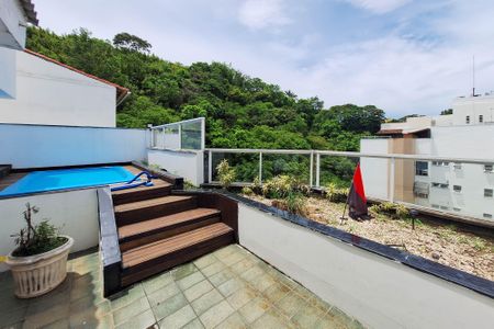 Apartamento à venda com 185m², 3 quartos e 2 vagas Apartamento à venda com 185m², 3 quartos e 2 vagasCobertura