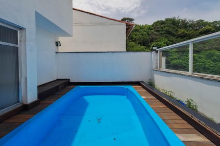 Apartamento à venda com 185m², 3 quartos e 2 vagas Apartamento à venda com 185m², 3 quartos e 2 vagasCobertura