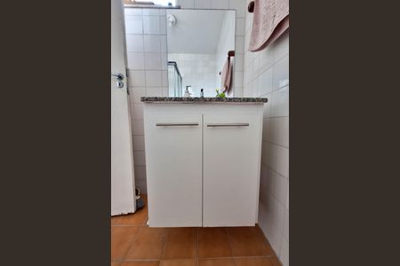 Apartamento à venda com 185m², 3 quartos e 2 vagas Apartamento à venda com 185m², 3 quartos e 2 vagasBanheiro 2
