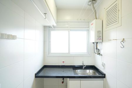 Apartamento à venda com 68m², 2 quartos e 1 vagaÁrea de serviço