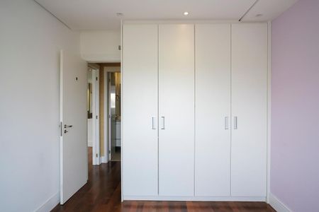 Apartamento à venda com 68m², 2 quartos e 1 vagaQuarto