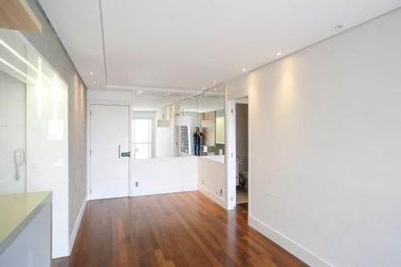 Apartamento à venda com 68m², 2 quartos e 1 vagaSala