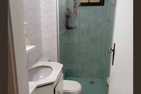 Apartamento à venda com 87m², 3 quartos e 2 vagas Apartamento à venda com 87m², 3 quartos e 2 vagasBanheiro Social