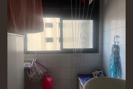 Apartamento à venda com 87m², 3 quartos e 2 vagas Apartamento à venda com 87m², 3 quartos e 2 vagasÁrea de Serviço