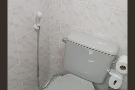 Apartamento à venda com 87m², 3 quartos e 2 vagas Apartamento à venda com 87m², 3 quartos e 2 vagasBanheiro Social