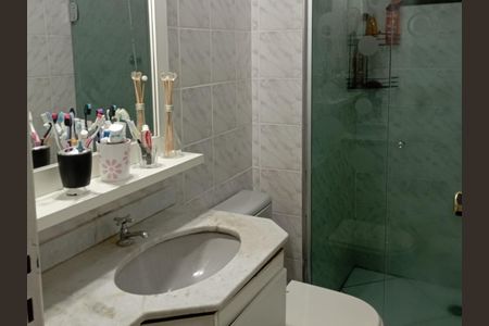 Apartamento à venda com 87m², 3 quartos e 2 vagas Apartamento à venda com 87m², 3 quartos e 2 vagasBanheiro Social