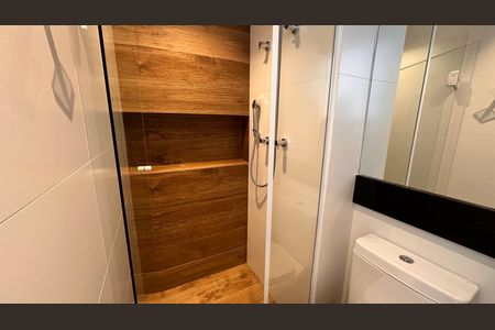 Apartamento para alugar com 85m², 2 quartos e 1 vaga Apartamento para alugar com 85m², 2 quartos e 1 vagaBanheiro da suíte