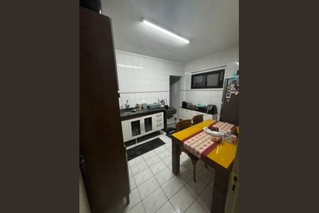 Apartamento à venda com 68m², 2 quartos e 1 vagaCozinha