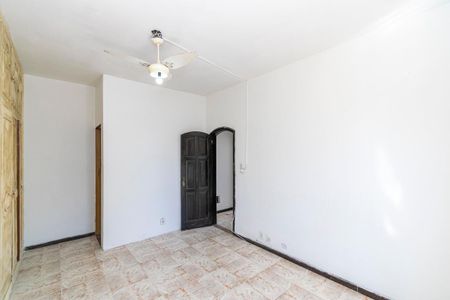 Casa à venda com 300m², 4 quartos e sem vaga Casa à venda com 300m², 4 quartos e sem vagaQuarto 1 - Suíte 1