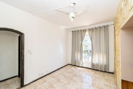 Casa à venda com 300m², 4 quartos e sem vaga Casa à venda com 300m², 4 quartos e sem vagaQuarto 1 - Suíte 1