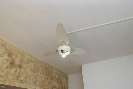 Casa à venda com 300m², 4 quartos e sem vaga Casa à venda com 300m², 4 quartos e sem vagaQuarto 1 - Suíte 1