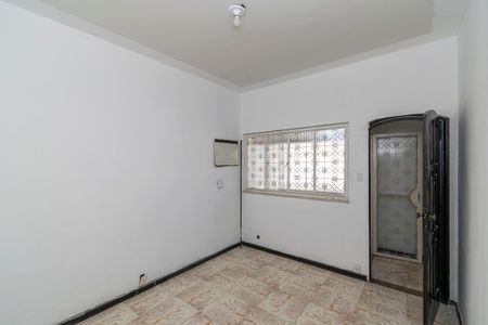 Casa à venda com 300m², 4 quartos e sem vaga Casa à venda com 300m², 4 quartos e sem vagaQuarto 3