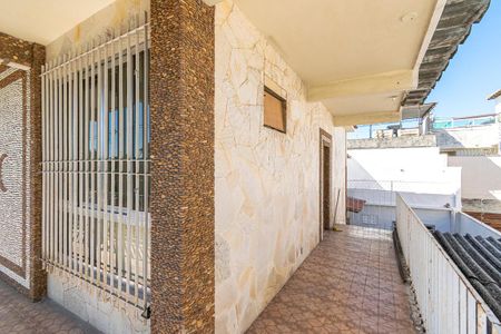 Casa à venda com 300m², 4 quartos e sem vaga Casa à venda com 300m², 4 quartos e sem vagaVaranda do 2º andar