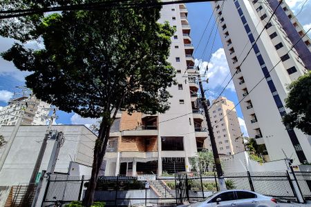 Apartamento à venda com 59m², 1 quarto e 1 vagaFachada - Plaquinha